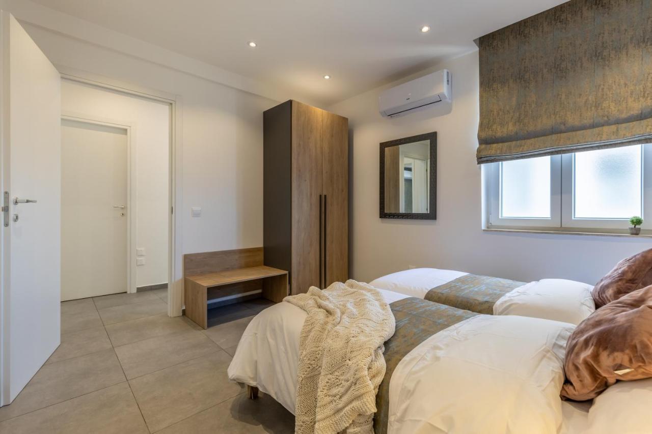 Seaside Luxury In Pembroke St Julians 아파트 외부 사진