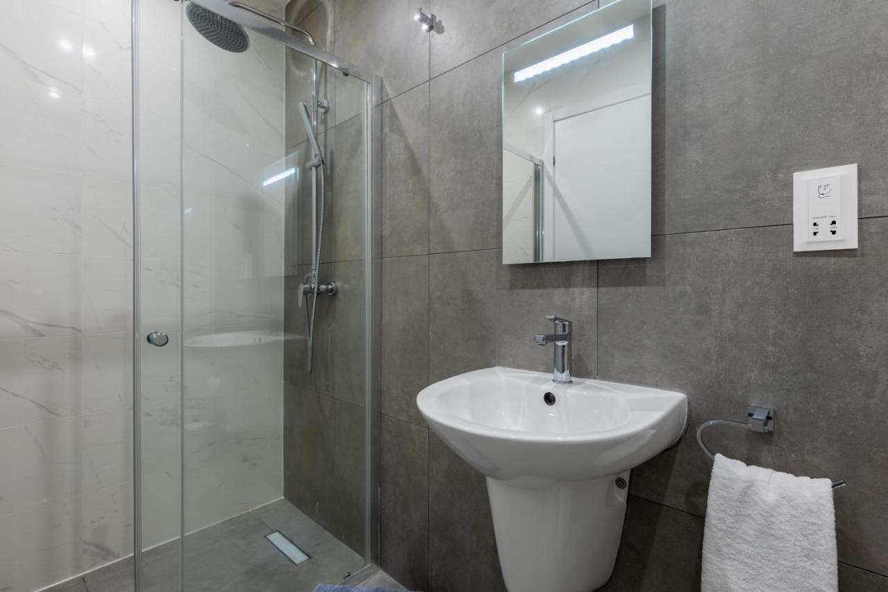 Seaside Luxury In Pembroke St Julians 아파트 외부 사진